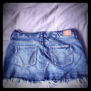 Cute jean skirt size 3